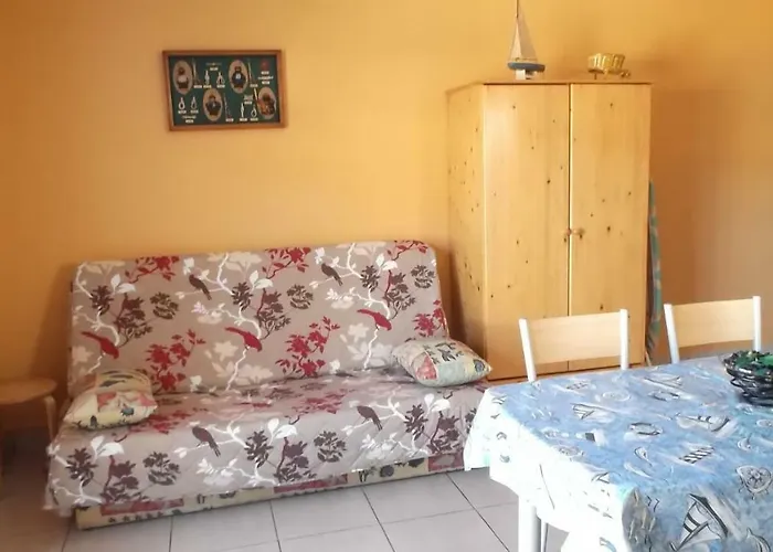 La Caravelle 10 Boulevard Gilbert Longuet * 阿罗芒什莱班